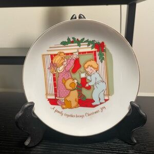 VNTG JSNY Christmas Joy Decorative Plate